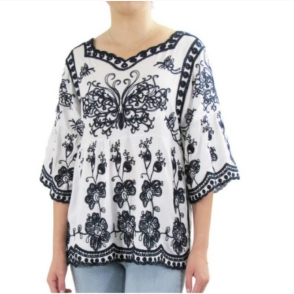 Kindred Women's Embroidered Boho Hippie White Navy Blouse Size S - Picture 2 of 11